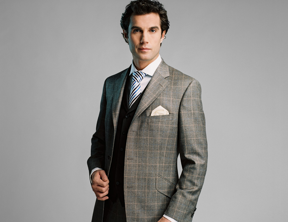 How to recognize a high-quality tailor-made suit?