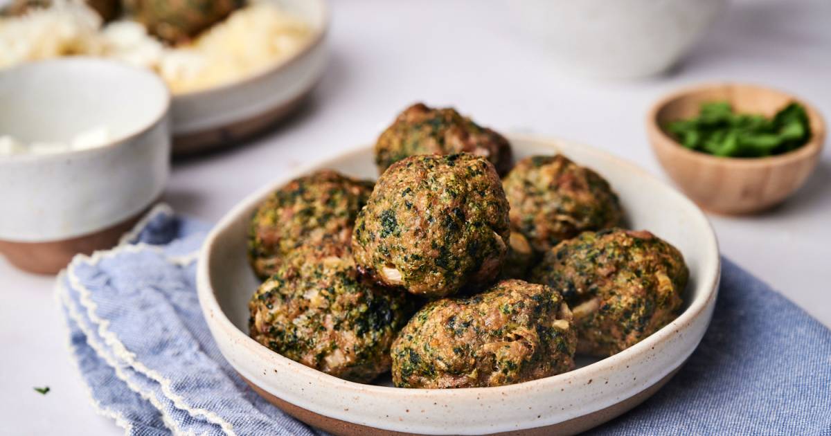 Baked Spinach Meatballs – Slender Kitchen