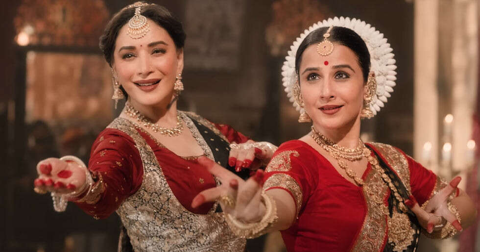 Madhuri Dixit and Vidya Balan’s Ami Je Tomar 3.0 is a success