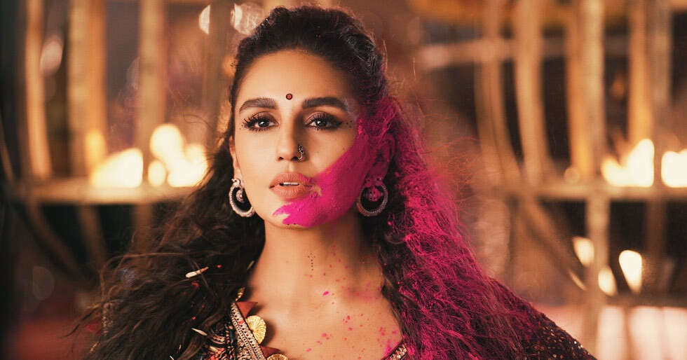 Huma Qureshi wraps up capturing for Gulabi