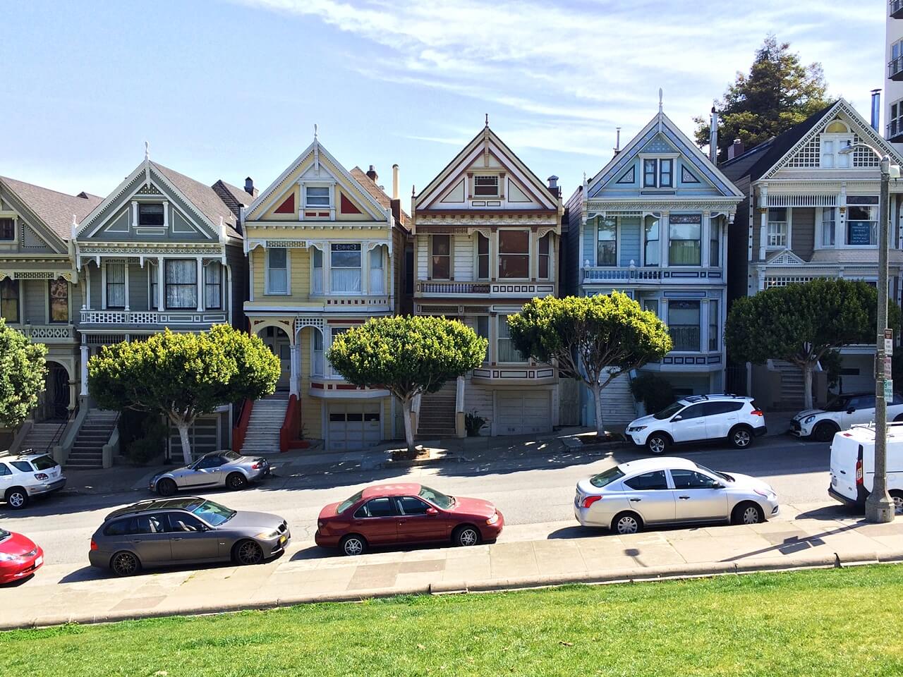 San Francisco’s Painted Girls: The Historic Homes of Alamo Sq.