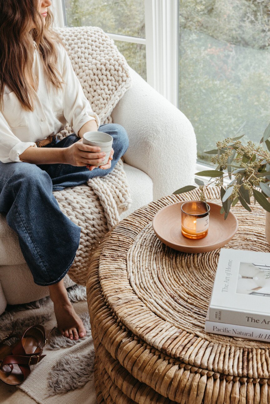 The 24 Finest Espresso Desk Books to Adorn Your Area