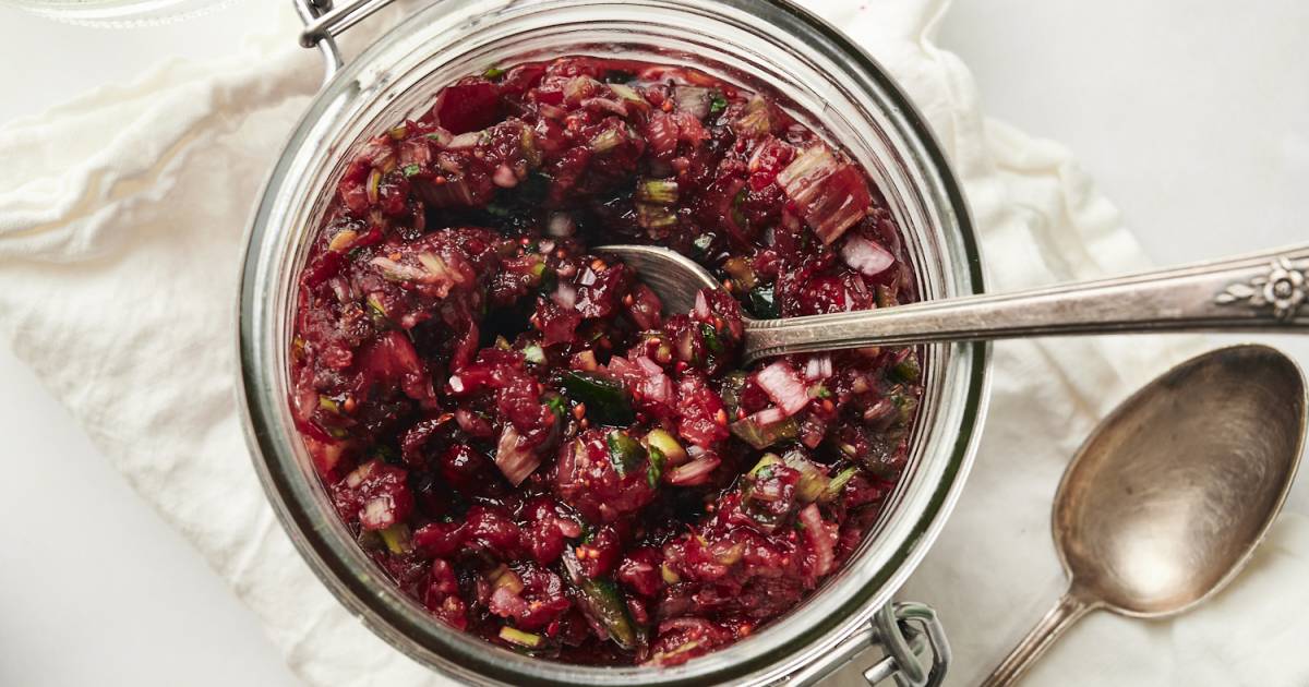 Cranberry Jalapeño Relish – Slender Kitchen