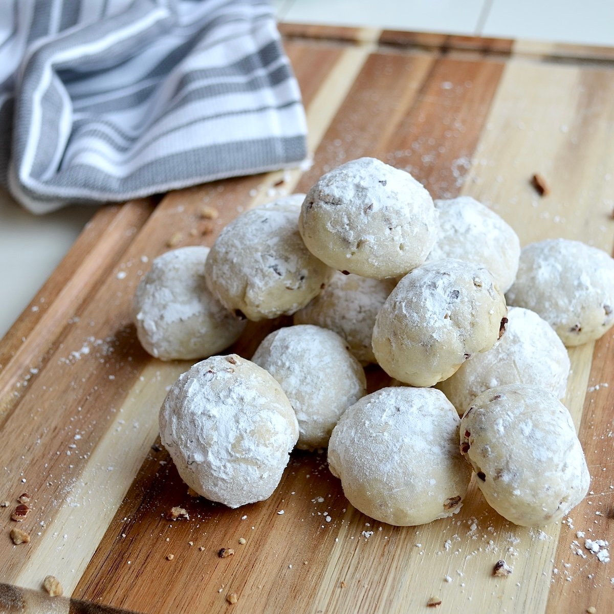 Weight Watchers Snowball Cookies Are Vacation Magic