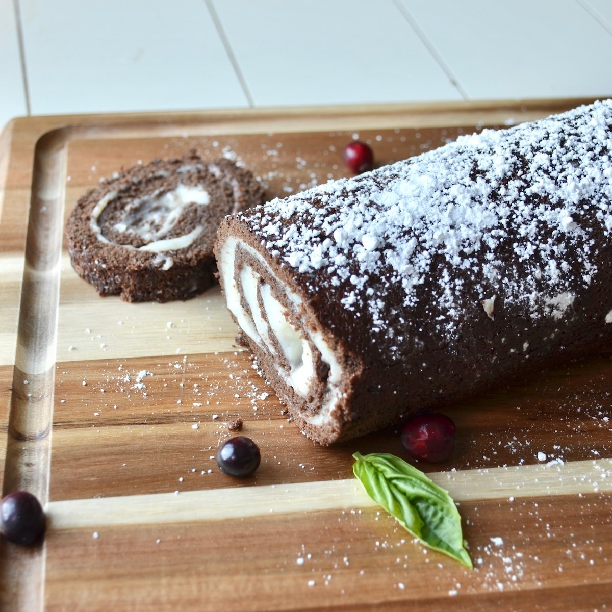 This Weight Watchers Swiss Roll Is So Tasty You are Not Gonna Need To Share With Anybody