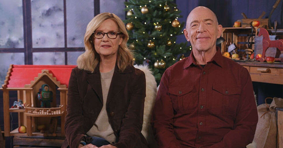 EXCLUSIVE: J.Ok. Simmons and Bonnie Hunt On Crimson One