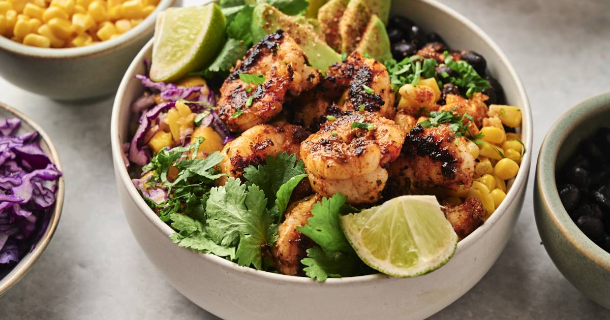 Blackened Shrimp Bowls – Slender Kitchen