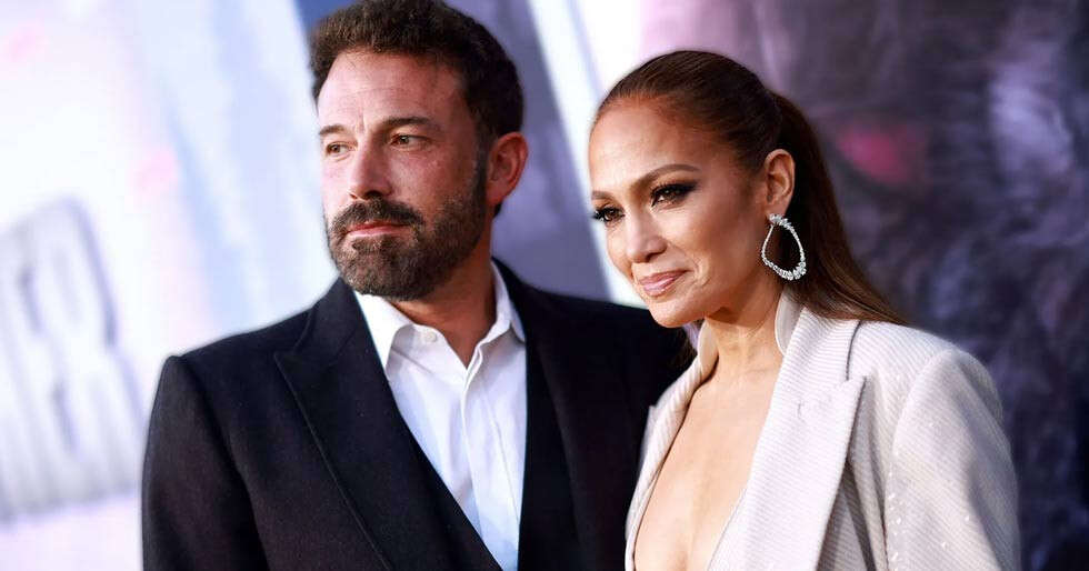 Jennifer Lopez & Ben Affleck are formally divorced