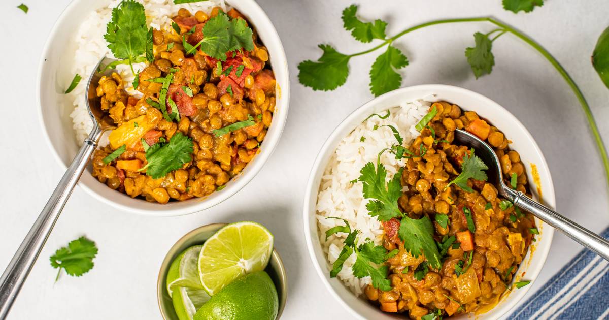 Lentil Coconut Curry (On the spot Pot, Gradual Cooker, or Stovetop)