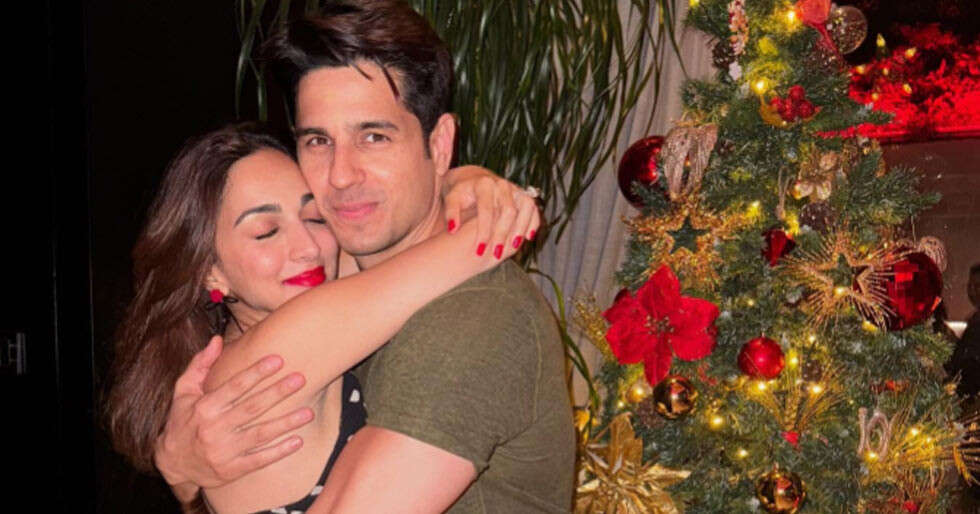 Kiara Advani & Sidharth Malhotra’s anniversary celebration spells love